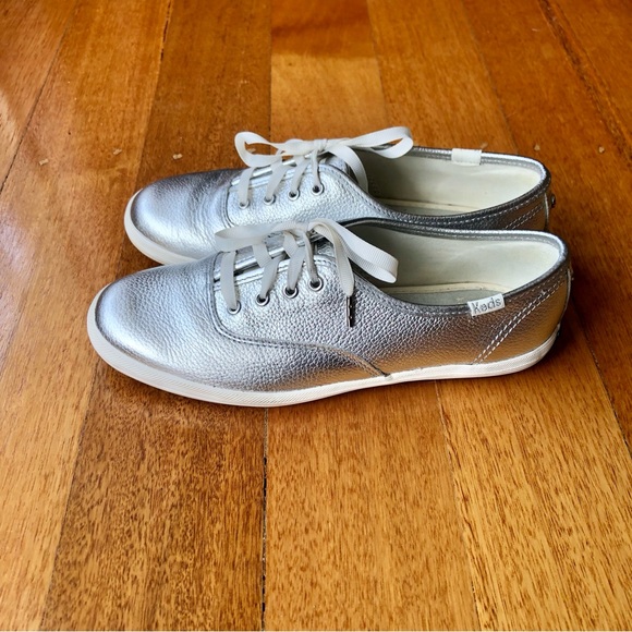 Keds x Kate Spade ♠️ New York silver leather sneakers - Picture 3 of 8